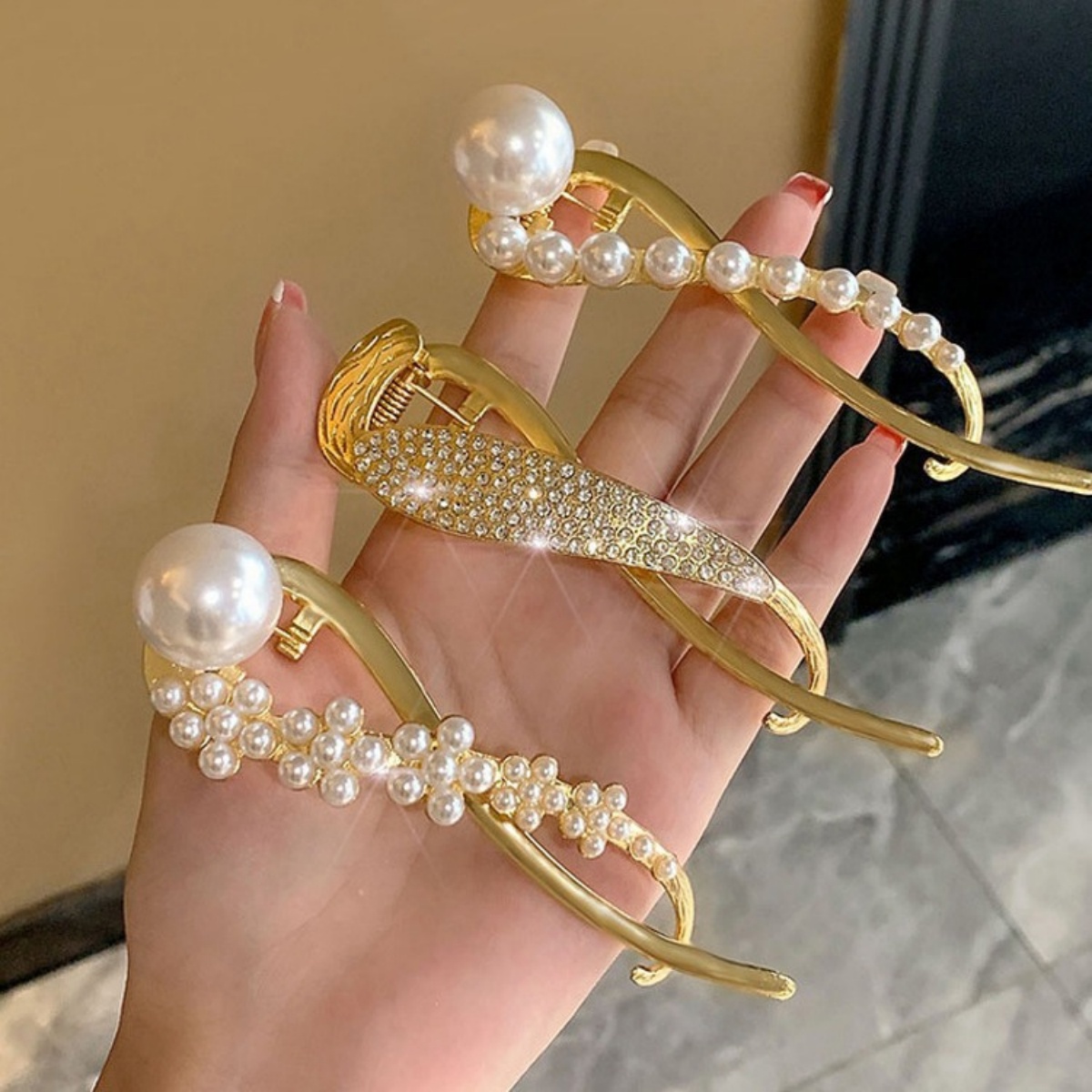 Pince à cheveux torsadée en pe - Lifestyle In Korean avis et prix
